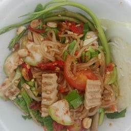 ตำเส้นเล็กไก่ยอปลาร้า รสชาติ 3รส
