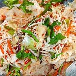 ยำเห็ดเข็ม+เห็ดขาว