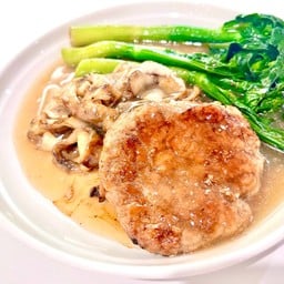 ราดหน้า x เบอร์เกอร์