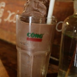Cong Cafe Tan Dinh Church