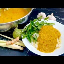 ขนมจีน+น้ำยาปลาเข้มข้น