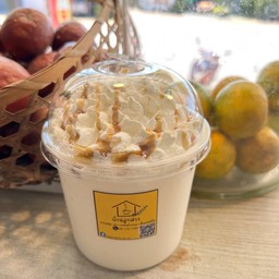 นมสดคาราเมลปั่นวิปครีม