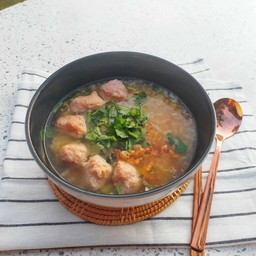 ข้าวต้มหมูพิเศษหมู