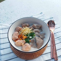 โจ๊กหมู+เครื่องใน