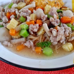 ราดหน้าหมู