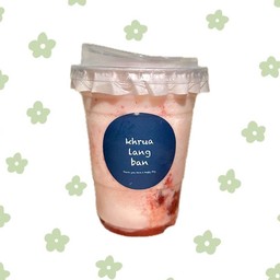 FRESH MILK STRAWBERRY SMOOTHIE