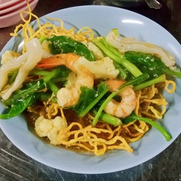 ราดหน้าหมี่กรอบทะเล