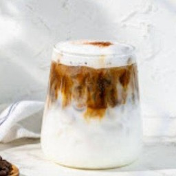 กาแฟคาปูชิโน่เย็น (Iced Cappuccino)