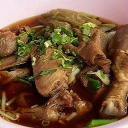 เกาเหลาไก่ตุ๋น