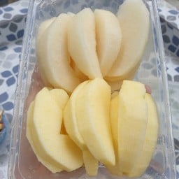 สาลี่ ปอกพร้อมทาน