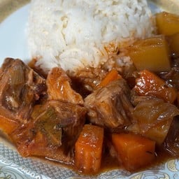 09_สตูว์เนื้อ+ข้าวเปล่า