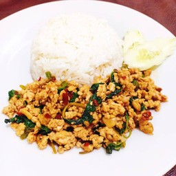 ข้าวกะเพราไก่