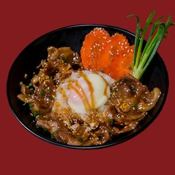 ข้าวหน้าหมู ซอสญี่ปุ่น+ไข่ออนเซ็น