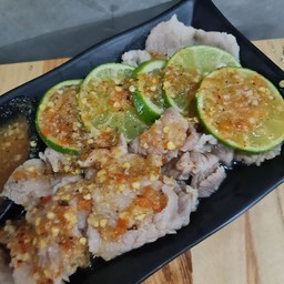 หมูมะนาวว แซ่บๆ