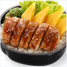 ข้าวหน้าไก่ย่างซอสหม่าล่า