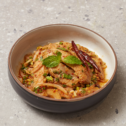 น้ำตกคอหมูย่าง