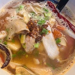 ต้มแซ่บเครื่องใน