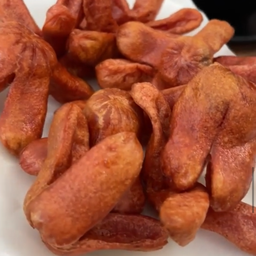 ไส้กรอกแดงทอดในตำนาน