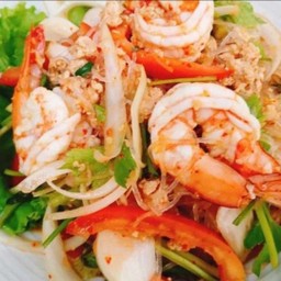 ยำวุ้นเส้นกุ้ง/หมูสับ