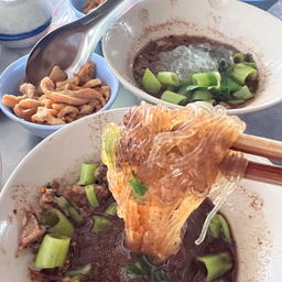 วุ้นเส้น