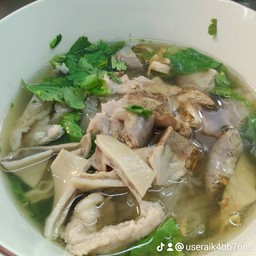 เกาเหลา รวมเครื่องในหมู