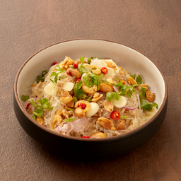 ยำวุ้นเส้นโบราณ