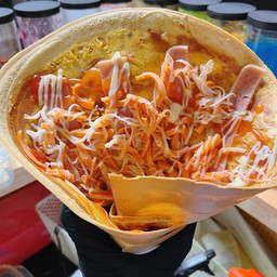 พริกเผา ไข่ ปูอัด ไส้กรอก