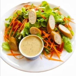 สลัดไส้กรอก