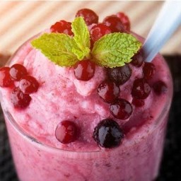 MIXED BERRIES SMOOTHIE