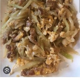 ผัดมะละกอหมูชิ้นเป็นกับ