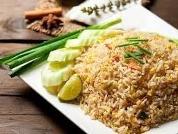 ข้าวผัดหมู