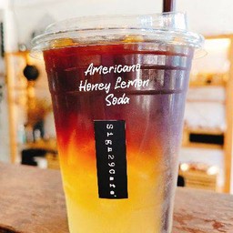 อเมริกาโน่น้้ำผึ้งมะนาวโซดา ☕️🍯🍋