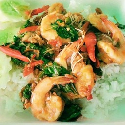 ข้าวกระเพราะกุ้ง