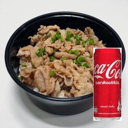 [อร่อยซ่ากับโค้ก] ข้าวหน้าสันคอหมูญี่ปุ่น +  โค้ก ออริจินัล (กระป๋อง)