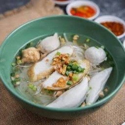 ข้าวแกง เรือนเส้น (ก๋วยเตี๋ยวน้ำใส&ข้าวราดแกง) Dan's Happy Square