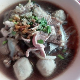 หมี่รวมเนื้อน้ำตก