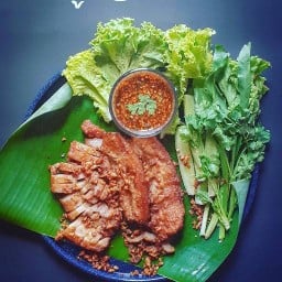บุรินทร์ หมูทอด X สัวเจริญ (ตลาดดอนพรม) ตลาดดอนพรม