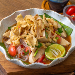 ตำเส้นเล็กหมูยอ