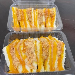 แซนวิชมินิน้ำสลัดโบราณ