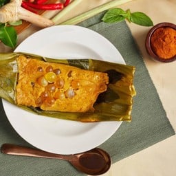 ห่อหมกไข่ปลาริวกิว