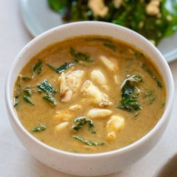 แกงคั่วเนื้อปูใบชะพลู