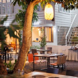 หมูกระทะหน้าบ้านที่ลำปาง หมูกระทะหน้าบ้านที่ลำปาง