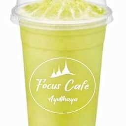 ชาเขียวนมปั่น