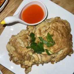Omelette with fermented pork