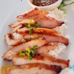 ข้าวหน้าคอหมูย่าง