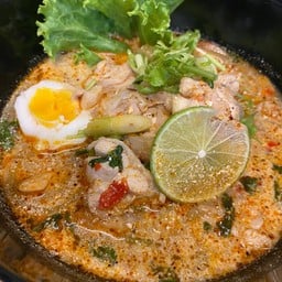 เตี๋ยวต้มยำ เนื้อไก่