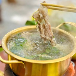 แจ่วฮ้อนซุ้มนาเซ