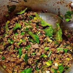 ลาบเนื้อ