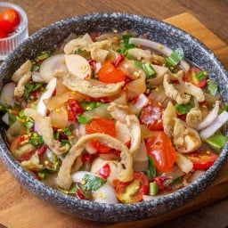 ยำนัวเส้นหนึบหมูยอ