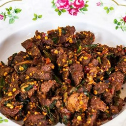 ยำเนื้อย่าง